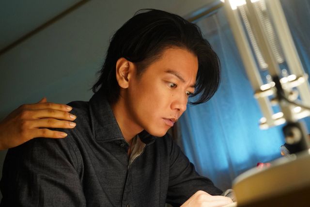 佐藤健、驚がくの表情！「ほんとにあった怖い話20周年スペシャル」場面カット（5枚目）