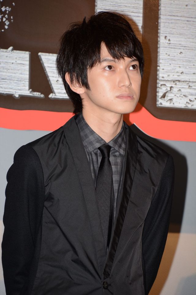 『進撃の巨人』キャストが壁を破壊！初日舞台あいさつフォトギャラリー（7枚目）