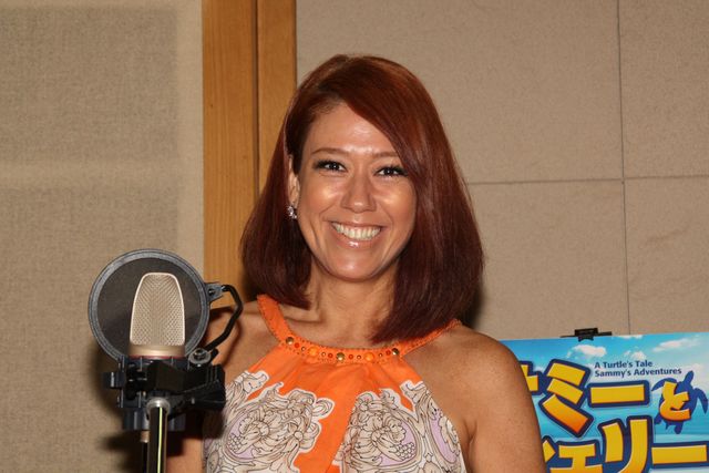 声優・羽多野がLiLiCo＆鈴木あきえに手ほどき？フォトギャラリー（2枚目）