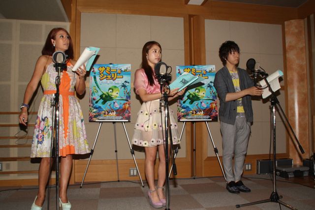 声優・羽多野がLiLiCo＆鈴木あきえに手ほどき？フォトギャラリー（5枚目）