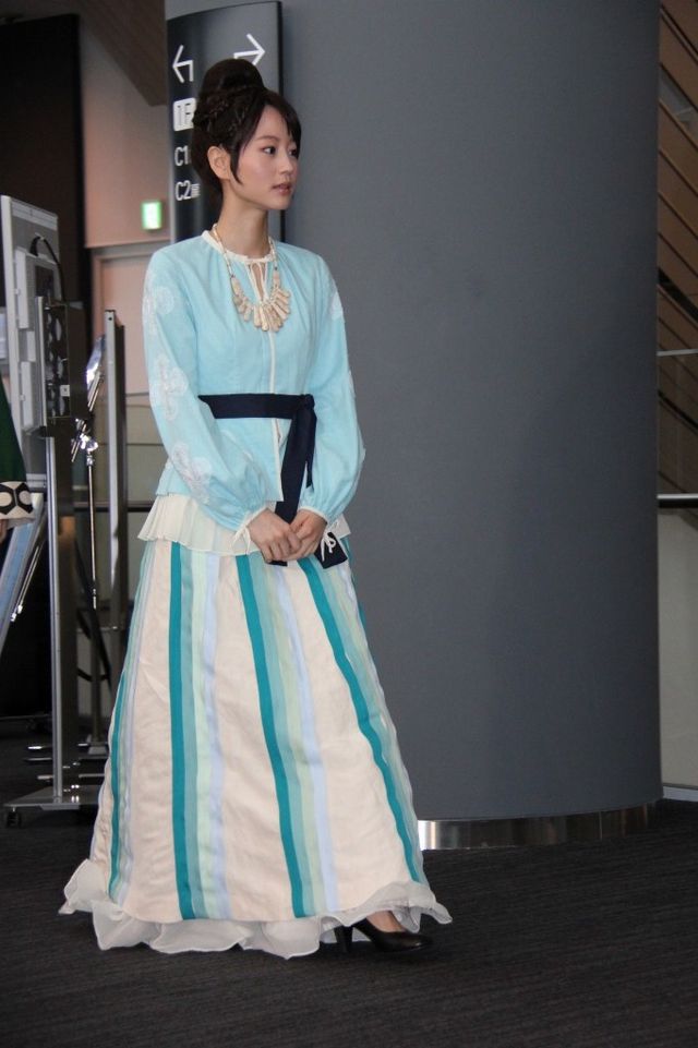 舞台「二都物語」囲み取材フォトギャラリー（2枚目）