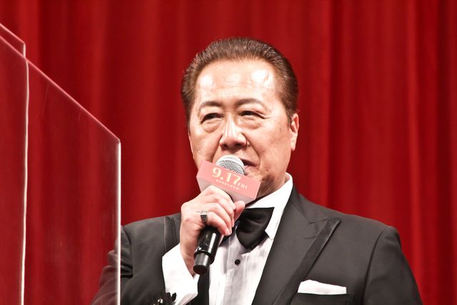 木村拓哉、長澤まさみ、中村アン、石黒賢、沢村一樹ら豪華キャスト集結！『マスカレード・ナイト』完成披露試写会（32枚目）