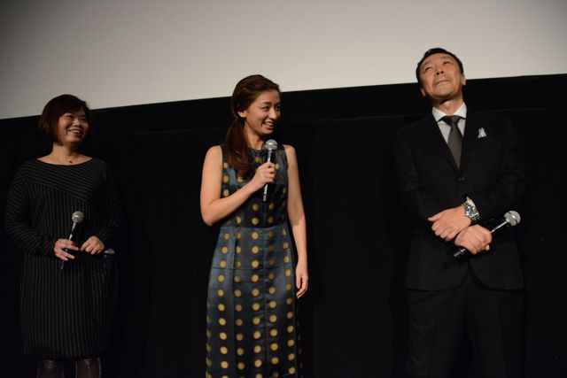 上品なワンピースで登場した尾野真千子！写真ギャラリー（3枚目）