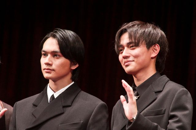 キンプリ永瀬廉×杉咲花×北村匠海、黒の装いで登壇！『法廷遊戯』完成披露（2枚目）