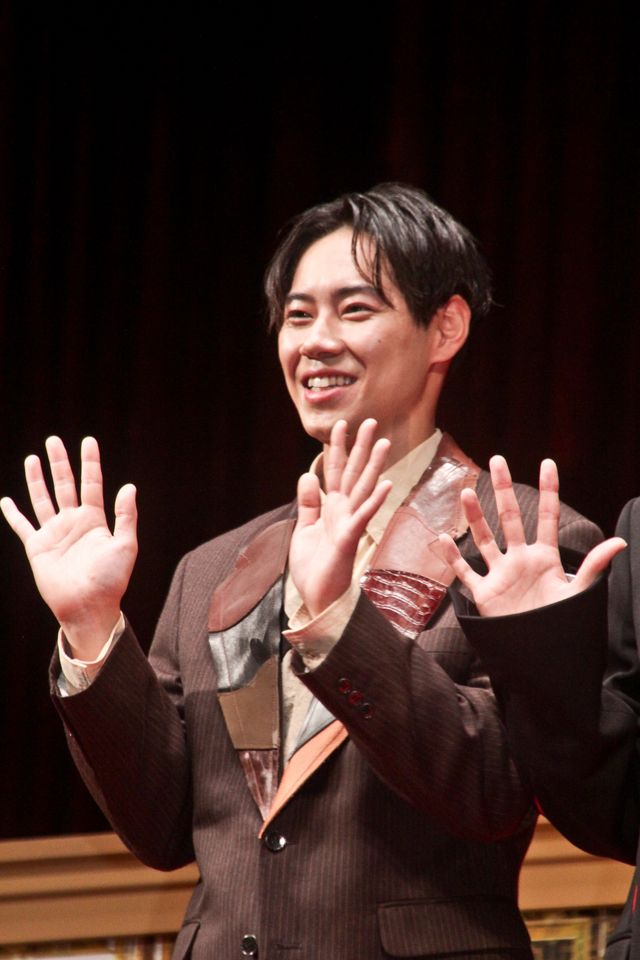 キンプリ永瀬廉×杉咲花×北村匠海、黒の装いで登壇！『法廷遊戯』完成披露（9枚目）