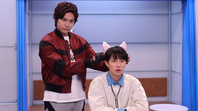 刹那が手に取ったのは…「超ギャバン」スピンオフ「補完捜査 ギャバンの非番」場面写真（3枚目）