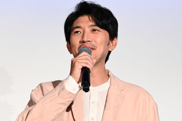 吉岡里帆、ピンクの和装がかわいい！映画『九龍ジェネリックロマンス』初日舞台あいさつ（25枚目）