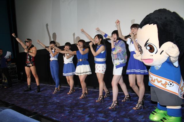 フェアリーズとレイザーラモンHGが対決！フォトギャラリー（10枚目）