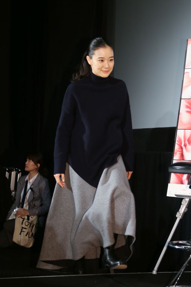 とっても嬉しそうな蒼井優＆鈴木杏がかわいい！第30回東京国際映画祭「Japan Now」部門作品『花とアリス』上映会（2枚目）