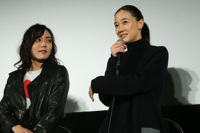 とっても嬉しそうな蒼井優＆鈴木杏がかわいい！第30回東京国際映画祭「Japan Now」部門作品『花とアリス』上映会（5枚目）