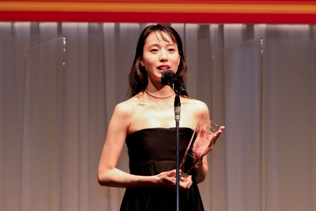 横浜流星、森七菜、新木優子、戸田恵梨香ら受賞に喜び！「第32回 日本 ジュエリー ベスト ドレッサー賞」表彰式（21枚目）