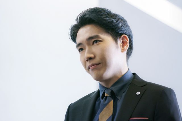 中村倫也、天才アニメ監督・王子役！映画『ハケンアニメ！』キャラクター写真（3枚目）