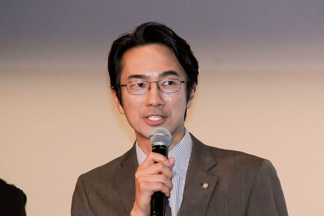 林遣都が涙、涙…田中圭、眞島秀和らと「おっさんずラブ-リターンズ-」舞台挨拶の様子（8枚目）