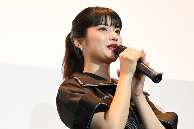 蒔田彩珠＆碧木愛莉が女子高生カップル役！短編映画『サラバ、さらんへ、サラバ』公開記念舞台あいさつ（3枚目）