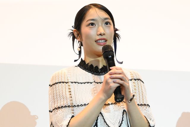 蒔田彩珠＆碧木愛莉が女子高生カップル役！短編映画『サラバ、さらんへ、サラバ』公開記念舞台あいさつ（7枚目）