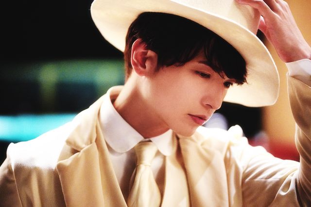 【6枚】「仮面ライダー電王」出演の中村優一がさまざまな姿に！「中村優一 2019 カレンダー」10月発売（6枚目）