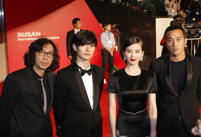 三浦春馬が釜山を熱狂させた『真夜中の五分前』レッドカーペットの模様はコチラ：フォトギャラリー