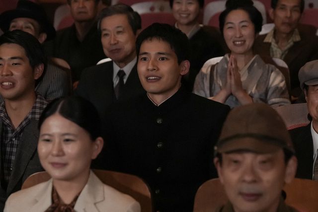 スズ子が熱唱！「ブギウギ」第70回の場面写真（2枚目）