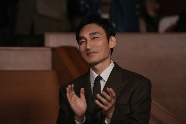 スズ子が熱唱！「ブギウギ」第70回の場面写真（3枚目）