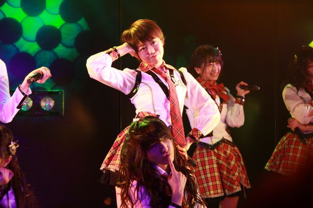 峯岸みなみがキャプテンを務める新生AKB48チーム4デビュー公演!!　SKEのセットリストで熱いパフォーマンス!!　画像ギャラリー（13枚目）