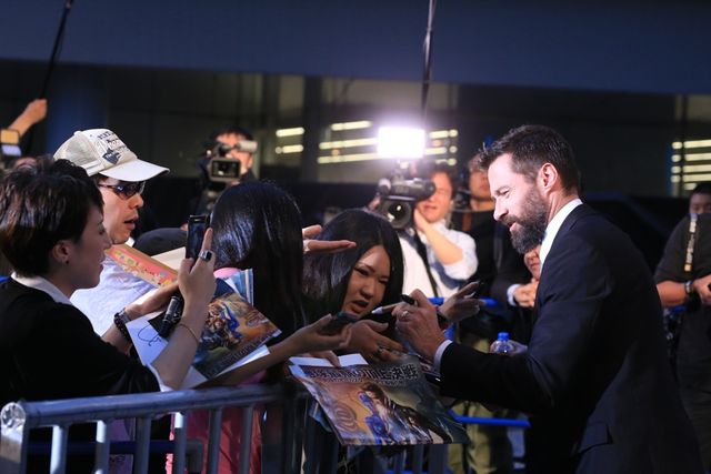 来日中のヒュー・ジャックマンが剛力彩芽と初対面！フォトギャラリー（7枚目）