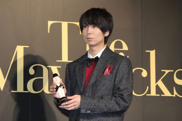 川谷絵音、又吉直樹、金子ノブアキらフォーマルウェアで登壇（4枚目）