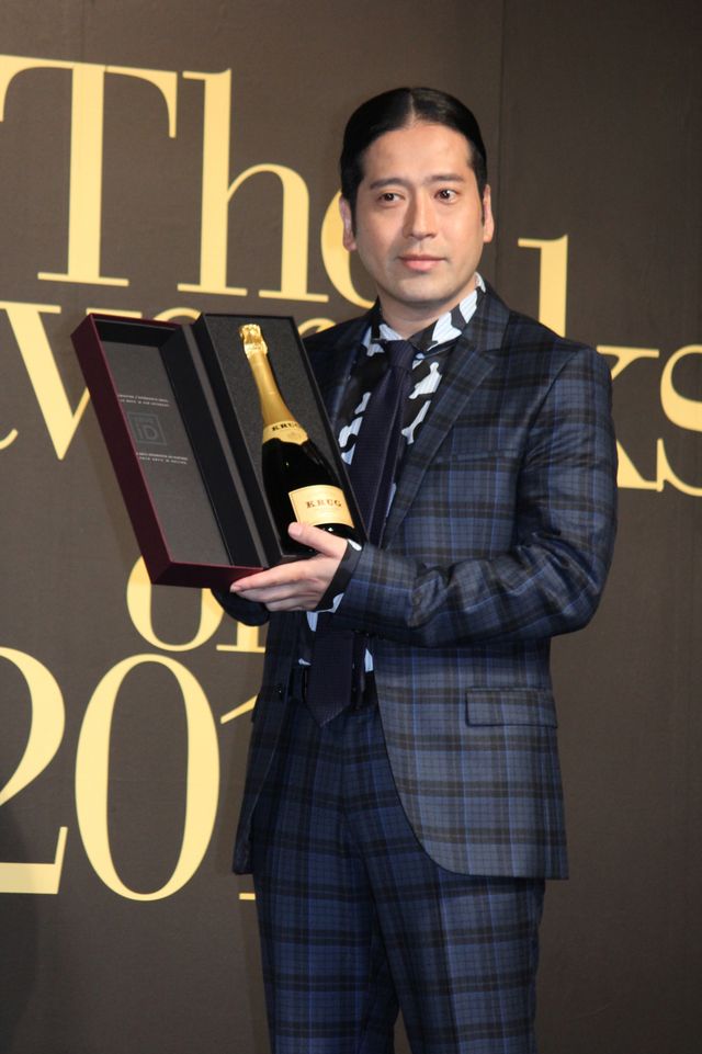 川谷絵音、又吉直樹、金子ノブアキらフォーマルウェアで登壇（8枚目）