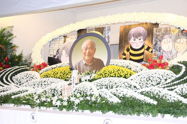 水木しげるさんお別れ会、松下奈緒や向井理ら800人参列　画像ギャラリー（2枚目）