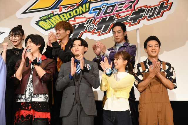 DAIGO＆ハシヤスメ・アツコも出席！映画『ガッチャード＆ブンブンジャー』初日舞台あいさつ（4枚目）