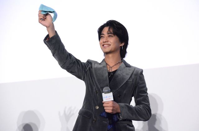 芳根京子＆高橋海人『君の顔では泣けない』公開記念舞台あいさつ：フォトギャラリー