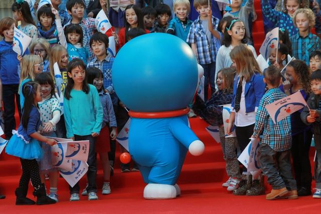 東京国際映画祭レッドカーペット写真ギャラリー＜その1＞嵐、中谷美紀、ドラえもんが登場！（21枚目）