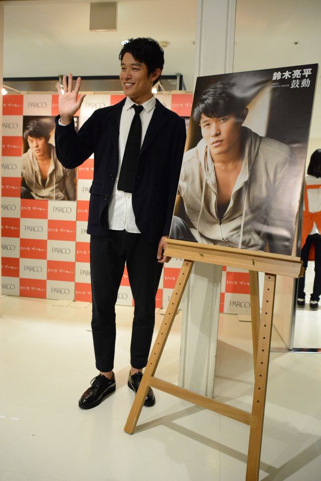 鈴木亮平、「絶賛“花ロス”中…」花子さんに会えない寂しさをポロリ　画像ギャラリー（2枚目）