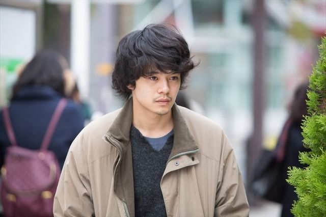 池松壮亮＆寺島しのぶ、不倫に陥る若者と主婦に…「裏切りの街」フォトギャラリー（3枚目）