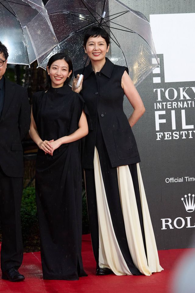 大胆＆華麗な女優たちのドレス姿一挙（16枚目）