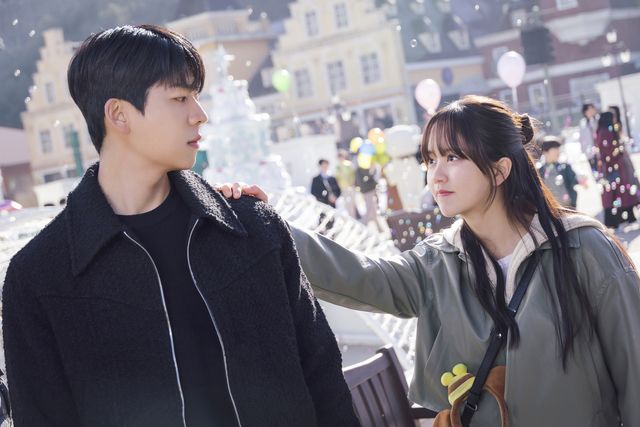 制服姿のヒョプ様も！「偶然かな。」場面写真（4枚目）