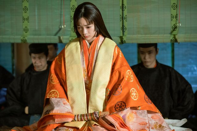 美しすぎる…彰子（見上愛）が入内「光る君へ」第27回場面写真（7枚目）