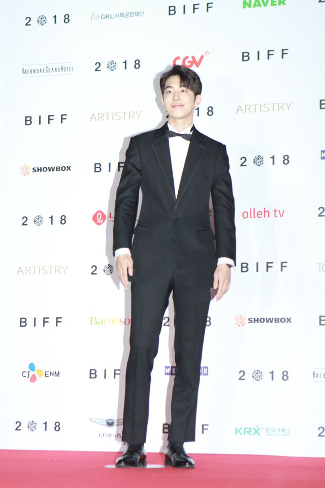 東出昌大、ヒョンビン、柳楽優弥ら釜山映画祭レッドカーペットに豪華な顔ぶれ！（15枚目）