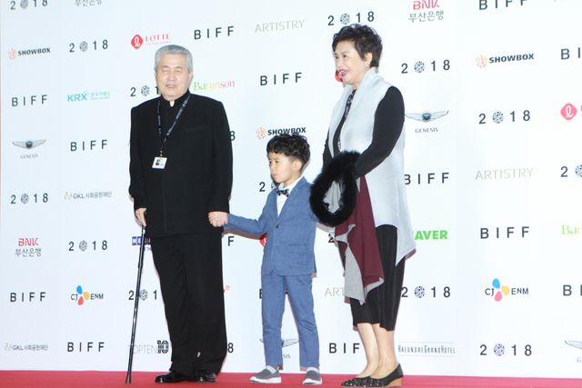 東出昌大、ヒョンビン、柳楽優弥ら釜山映画祭レッドカーペットに豪華な顔ぶれ！（24枚目）