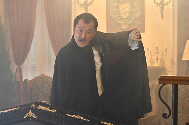 息ぴったり！田中圭＆吉田鋼太郎「unknown」より（2枚目）