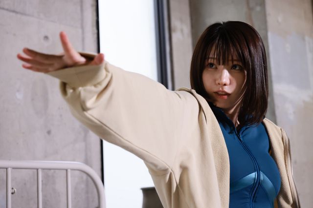 怜慈vs駆無、ギャバン同士が激突！Vシネ『超ギャバン』新場面カット（全18枚）（6枚目）