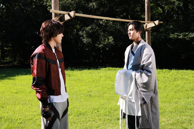 怜慈vs駆無、ギャバン同士が激突！Vシネ『超ギャバン』新場面カット（全18枚）（8枚目）