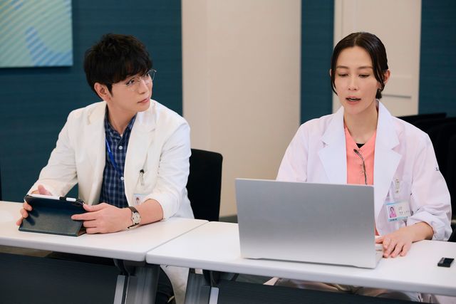 【ネタバレ】クセ強な医師・茶屋坂（ファーストサマーウイカ）メイン回　日曜劇場「19番目のカルテ」第5話：フォトギャラリー