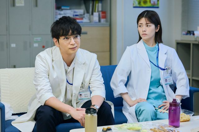 【ネタバレ】クセ強な医師・茶屋坂（ファーストサマーウイカ）メイン回　日曜劇場「19番目のカルテ」第5話（12枚目）