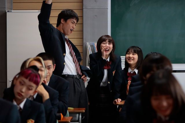 ドラマ「最高の教師　1年後、私は生徒に■された」第1話場面カット（4枚目）