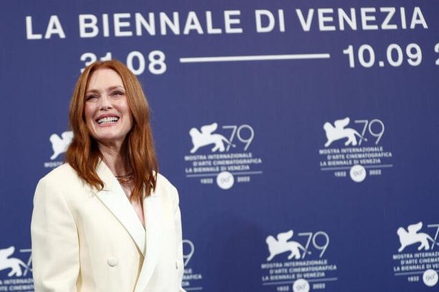 第79回ベネチア国際映画祭が8月31日に開幕した。審査委員長を務める米俳優のジュリアン・ムーアは、映画の未来を巡る議論では芸術がビジネスに優先すべきだと述べた