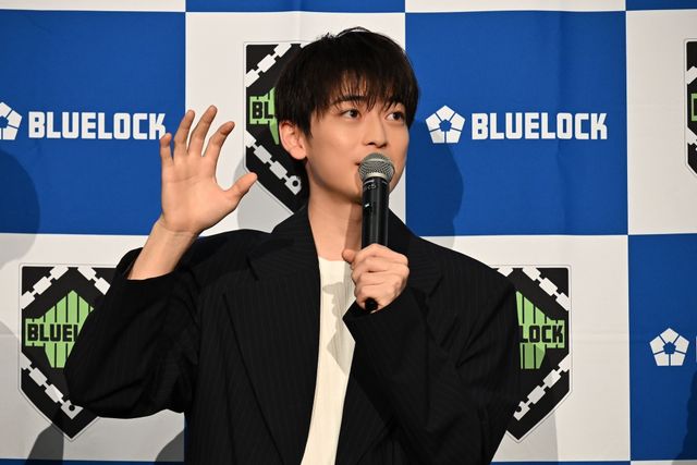 高橋文哉・櫻井海音・高橋恭平がIMAX舞台挨拶！高橋（文）＆櫻井はキックインセレモニーにも登場！（5枚目）