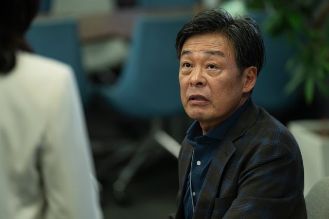 小栗旬×松坂桃李×池松壮亮×窪塚洋介、未知のウイルスに挑む…映画『フロントライン』場面写真（8枚目）