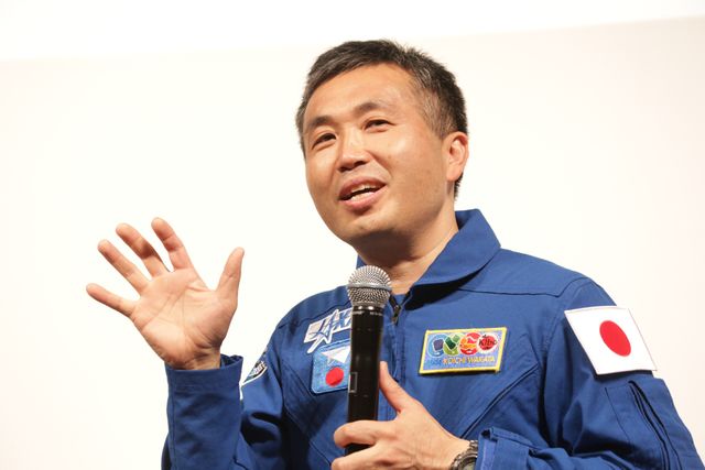 知的生命体の存在は否定しなかった若田光一宇宙飛行士！映画『宇宙兄弟#0(ナンバーゼロ)』特別試写会トークショー写真ギャラリー（4枚目）