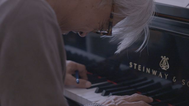 「坂本龍一映画祭」上映作品より（4枚目）