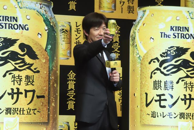 生田斗真のすてきな笑顔！　「麒麟特製レモンサワー」記念イベント（6枚目）